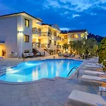 Apartment Maryan