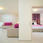 Apartment Maryan *