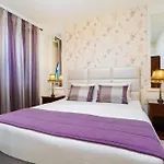 Maryan Apartment *