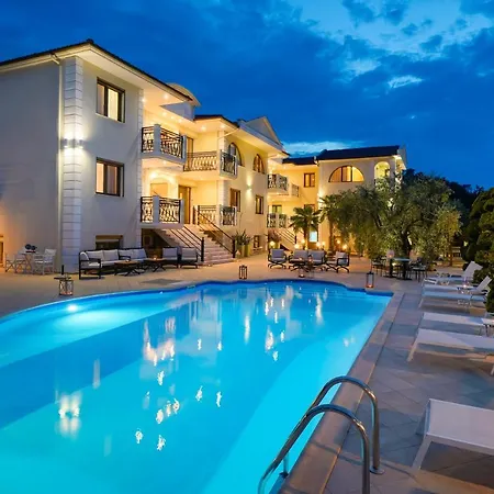 Maryan Apartment