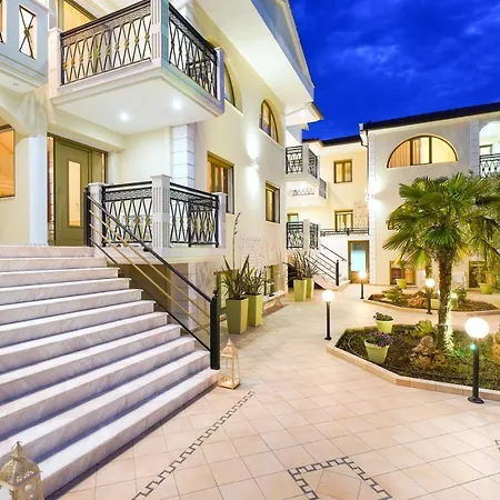 Apartment Maryan